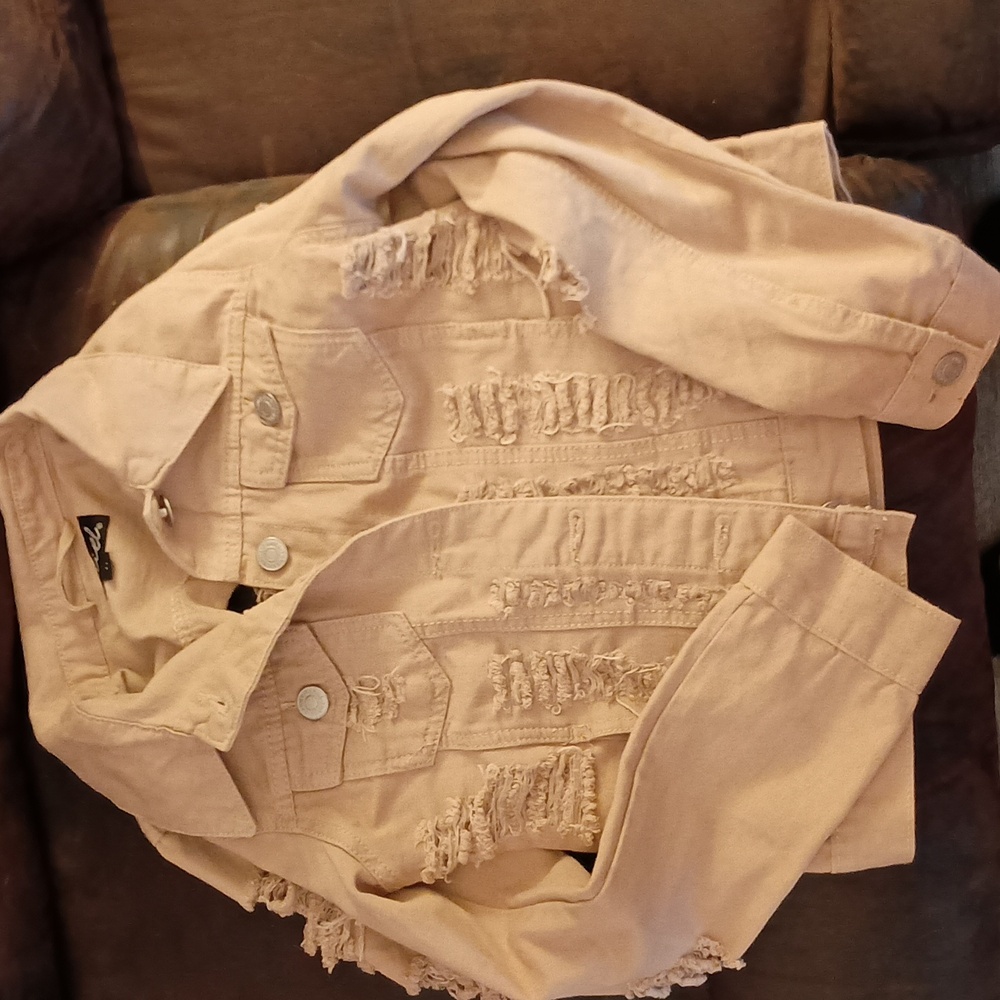Distressed brown jean jacket vintage